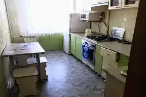 Светлая и тёплая квартира, Сатка