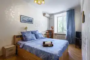 2-комнатная квартира, Москва