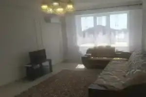 Квартира на 5