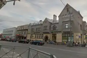 Уникальная большая квартира в историческом центре