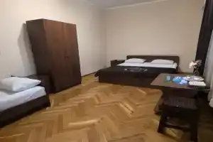 Трехместный номер в центре города
