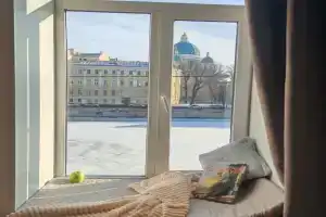 Квартира в центре с видом на фонтанку и купола