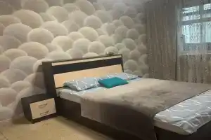 Двухкомнатная квартира для большой семьи, Москва