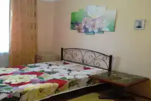 Уютная квартира в закрытом дворе