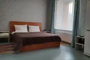 Апартамент в Студгородке 40