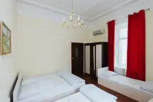 Комфортная комната с санузлом и душевой кабиной, Москва