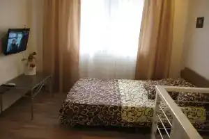 Квартиры посуточно на Гоголя 16, Ялта