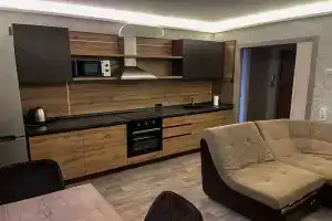 Двухкомнатная квартира рядом с ТЦ Июнь, Красноярск