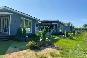 Дом рядом с Ладожским озером, Кобона