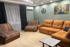2-комнатная квартира, Хабаровск