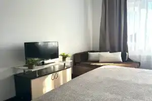 Уютная и солнечная квартира, Адлер