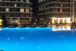 Апартамент в элитном комплексе у моря и парка с бассейном и спа-зоной