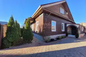 Коттедж на улице Сенная 13