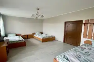 Трёхместный номер Стандарт+ в Красном доме