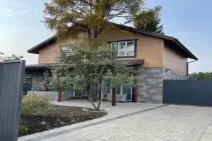 Дом у реки, Кудряшовский