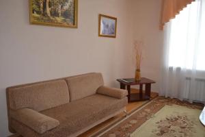 Семейный номер 3х местный, Альметьевск