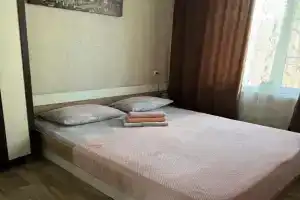 Дом возле парка, Новосибирск