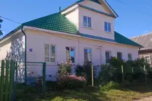 Часть дома в деревне на озере Селигер