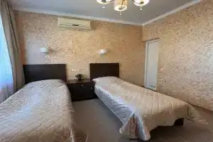 Уютные номера в центре Адлера.