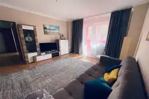 Квартиры посуточно на Комсомольской 85, Калининград