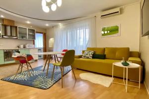 Апартаменты Огни Посьетская 28, Владивосток