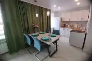 Апартаменты у озера Шира, Колодезный