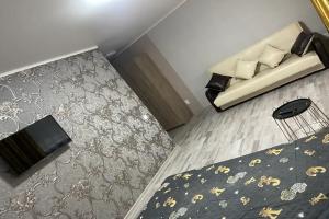 Однокомнатная квартира с новым ремонтом, Каменск-Шахтинский