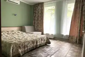 Двухместный номер с 1 кроватью без балкона, 1 этаж, Архипо-Осиповка