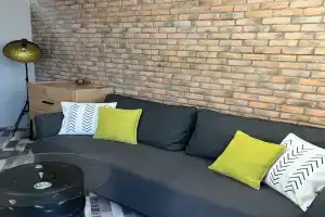 Студия, Алушта