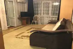 Жильё для командировочных, Азов