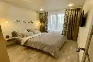 Уютная квартира в ЖК Цветы Башкирии (семейный отдых и командировки), Уфа