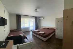 Четырёхместный номер улучшенный, Джубга