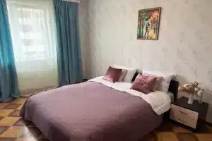 Апартаменты в центре города Площадь победы