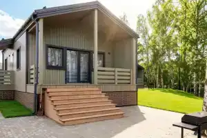 Дом с видом на озеро, Кутузовское