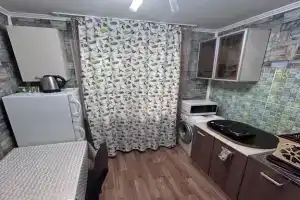 Квартиры посуточно на Агрба 11/2