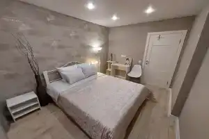 Апартаменты на Невском