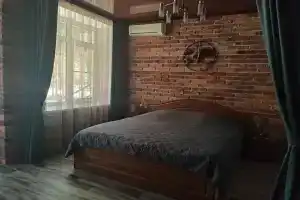 Апартамент в лесу