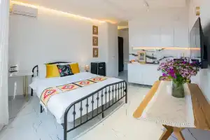 Studio Chitadze III, Тбилиси
