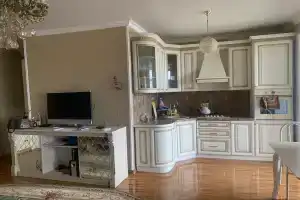 Уютная квартира в центре города с видом на море