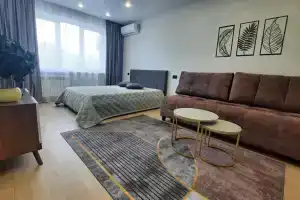 Двухкомнатная квартира у ТРК Волгамолл, Волжский