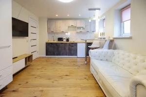 Светлая, уютная квартира евродвушка, Калининград