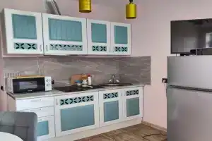 Видовая студия у городского озера, Горячий Ключ