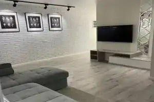 Уютная квартира центр города, Хабаровск