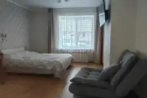 Квартира в частном доме рядом с парком.