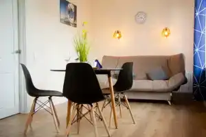 Четырёхместный Улучшенный, Янтарный