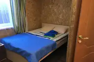 Трёхместный номер стандарт, Яровое