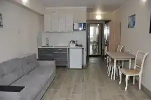 Адмиральская лагуна с балконом