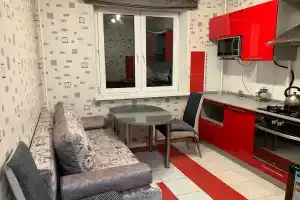 Уютная квартира на Тополиной аллее, Челябинск