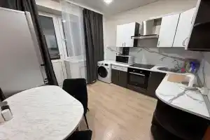 Квартира в центре с видом на Волгу с высоты птичьего полета