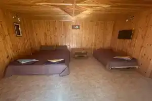 Семейный номер люкс, Джубга